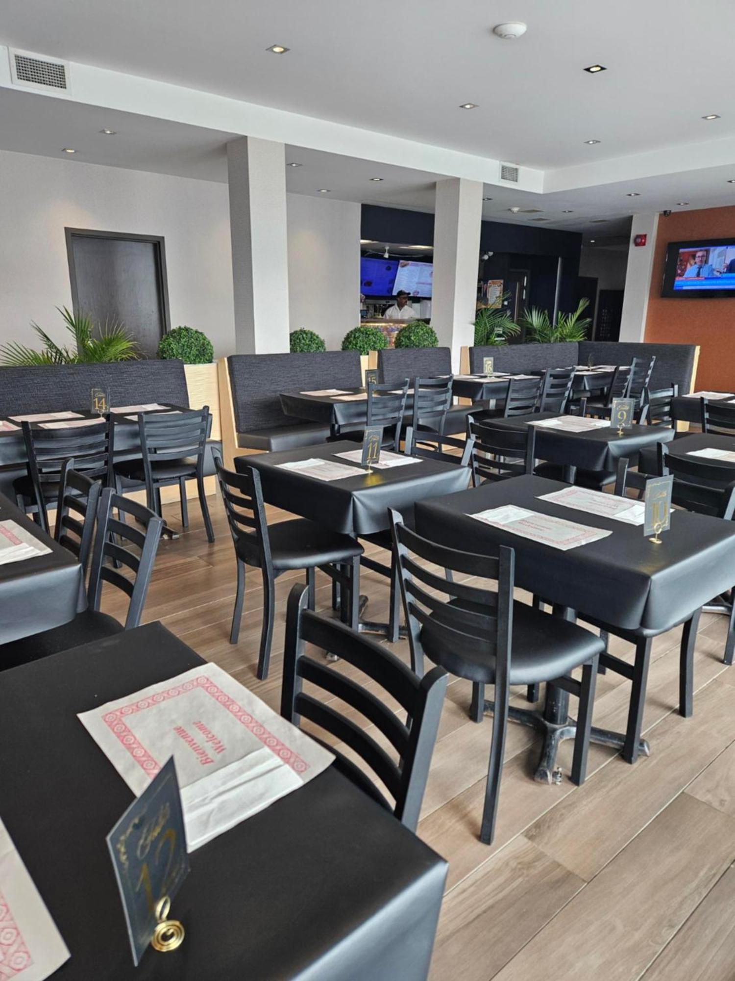 Hotel Newstar Montreal Ngoại thất bức ảnh